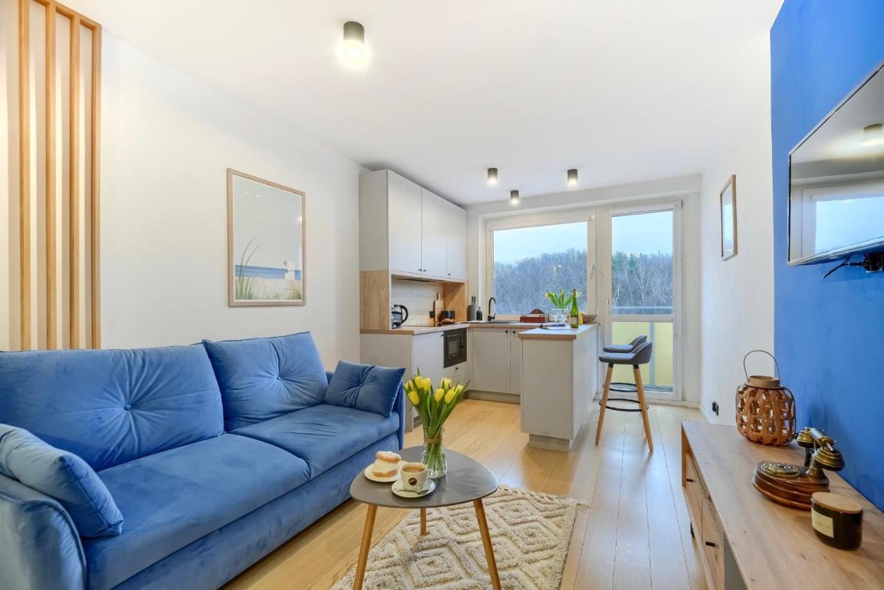 Apartament 4 Pory Roku Przy Plazy Z Widokiem Na Morze غدينيا المظهر الخارجي الصورة